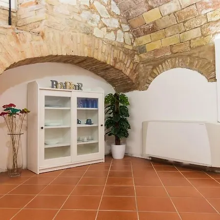 Feriehus In Historic With Pool And Tennis