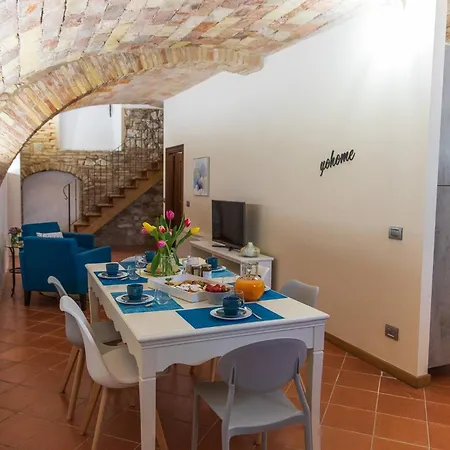 In Historic With Pool And Tennis * Bargni