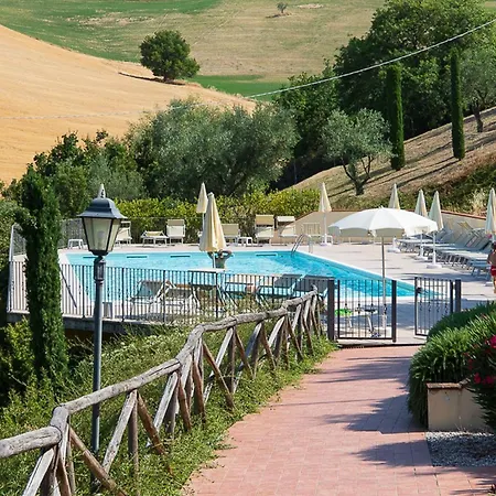 Feriehus In Historic With Pool And Tennis *