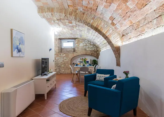 Holiday home In Historic With Pool And Tennis