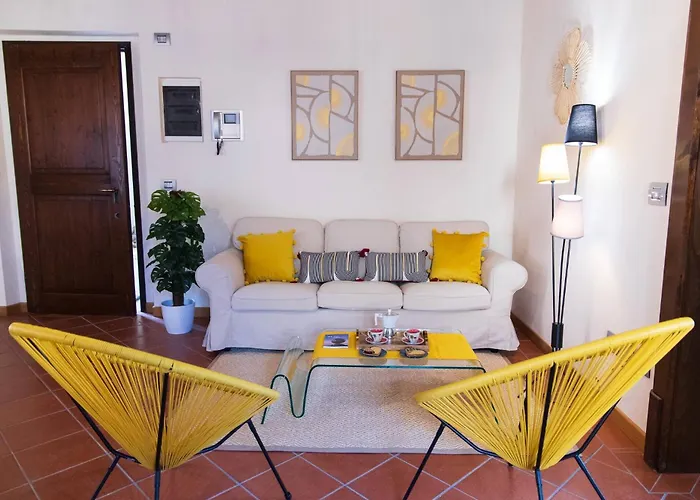 In Historic With Pool And Tennis * Bargni